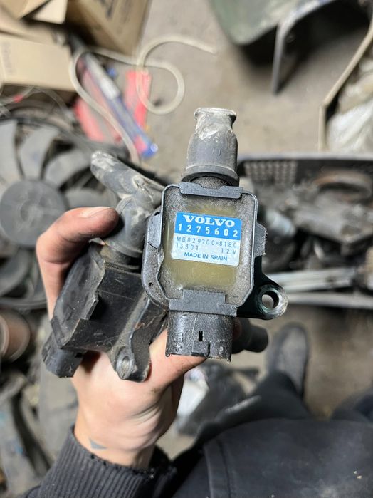 Volvo s40 запчасти Фары