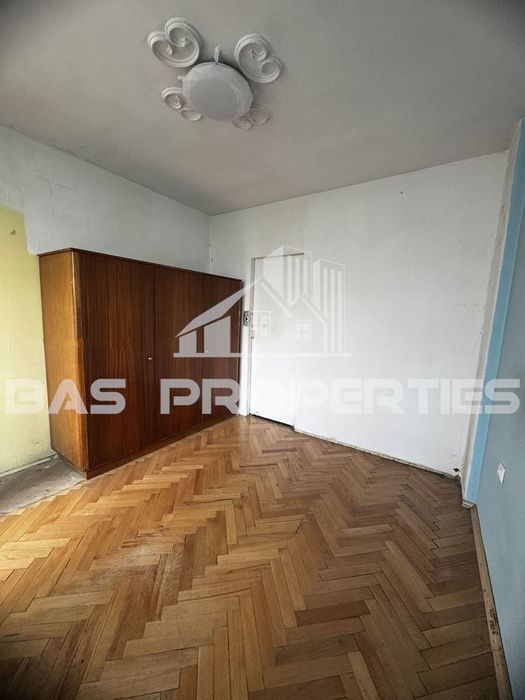 Продава се Двустаен апартамент в София, Света Троица - 57 кв.м за 2720 €/кв.м - Снимка #3