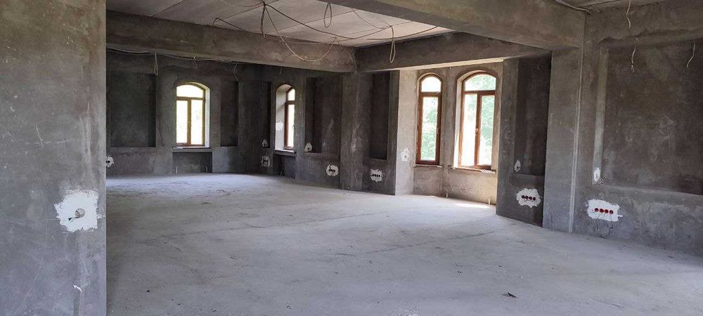 Продажа коммерческого здания в центре — Мирабад, ориентир ЦУМ