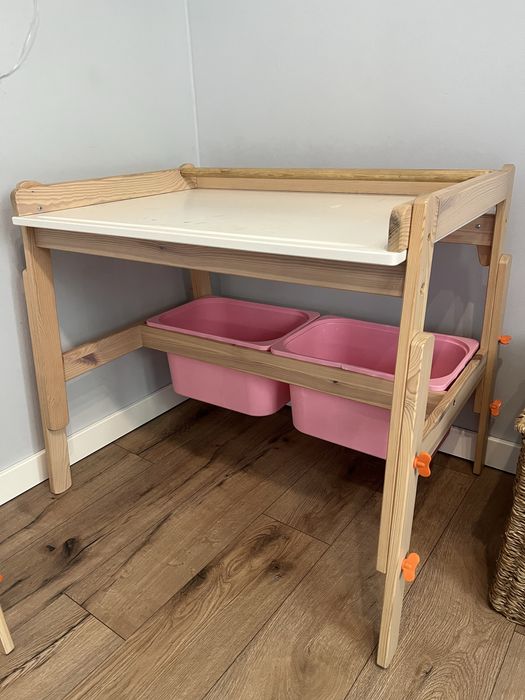 Школьная парта и скамья  IKEA Флисат