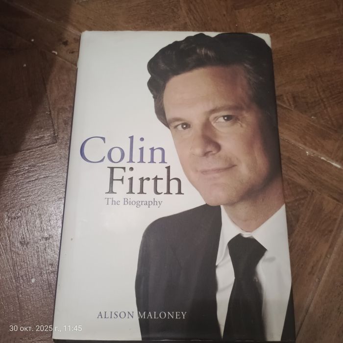 Книга биография Колин Ферт на английском