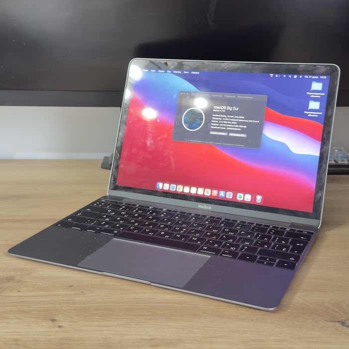 Продается Macbook 12 2015
