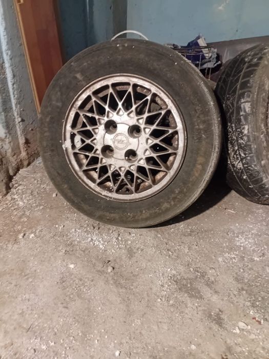 Vând jante opel corsa c