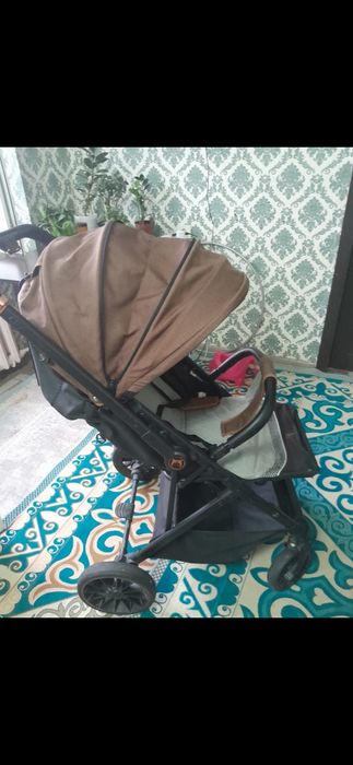продам коляску в хорошем состоянии