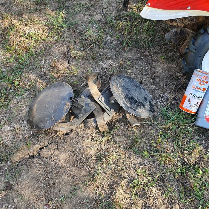 Motocultor PRORUN 7 CP – aproape nou, cu toate accesoriile incluse