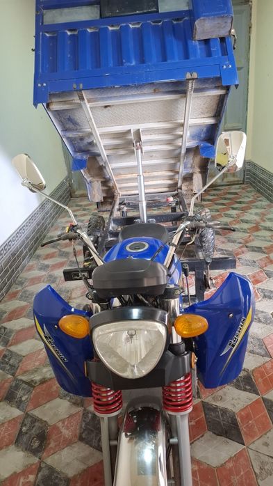 LOCHIN мураве сотилади