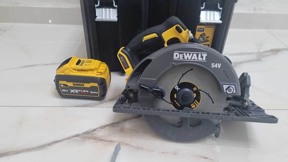 Circular Dewalt 54v
