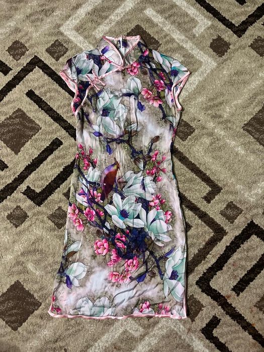 Платье в китайском стиле продам