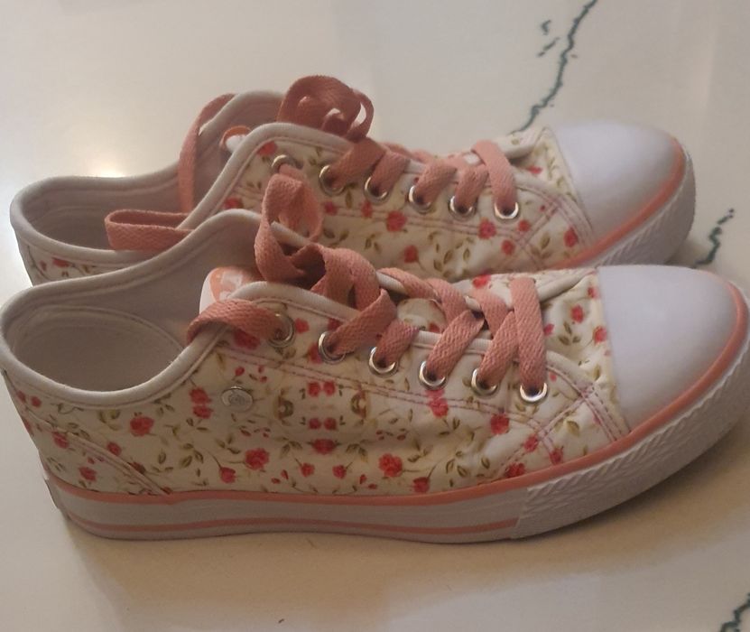 Дамски кецове Dunlop