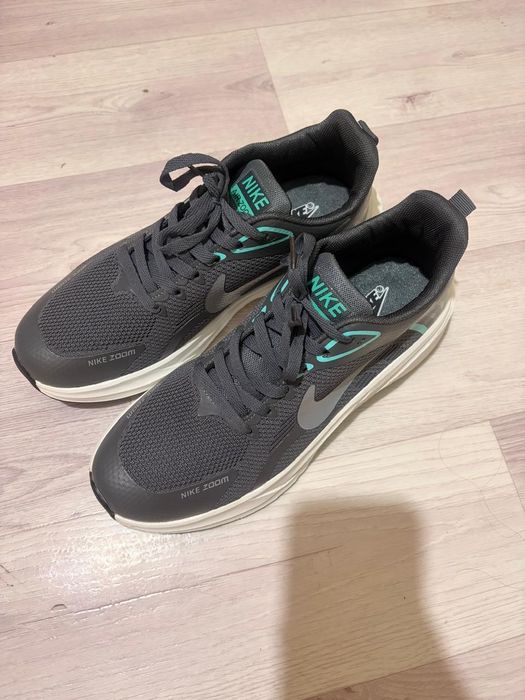 Продается Красовки лофер туфли и басаножки