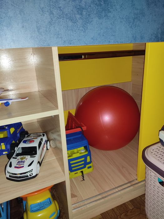 Продам детскую кровать