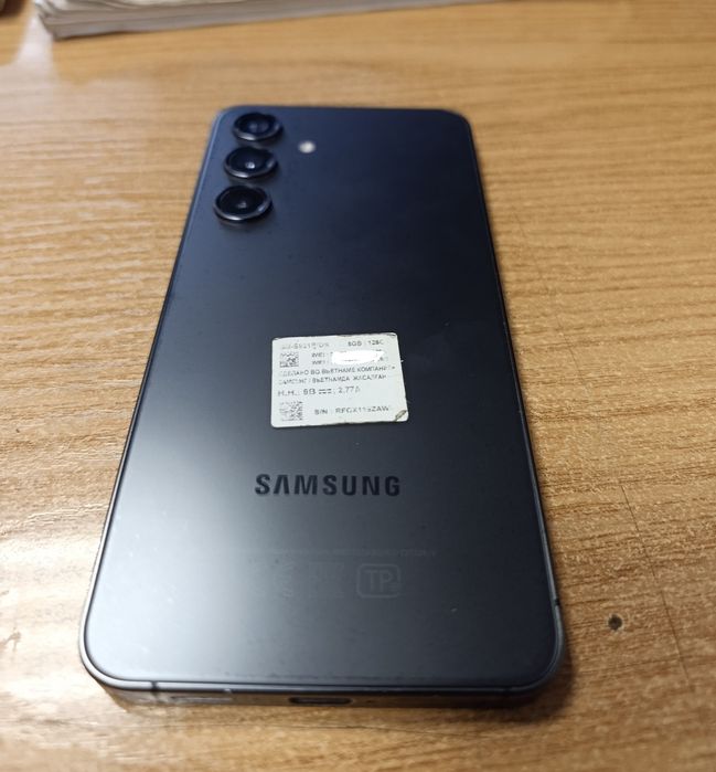 Продам Samsung S24