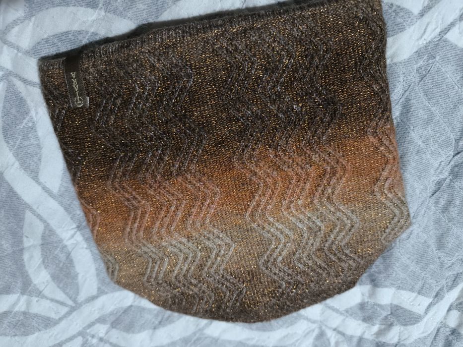 Зимняя шапка для девочки