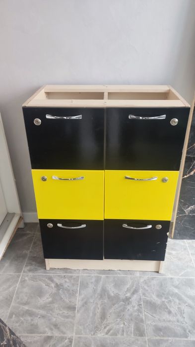 Продам зеркала для салонов красаты