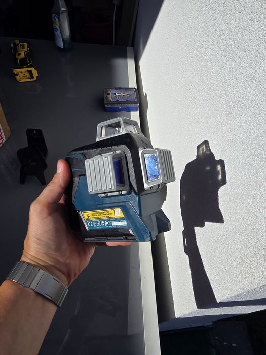 Nivela Laser Bosch 360 grade GLL 3-80C