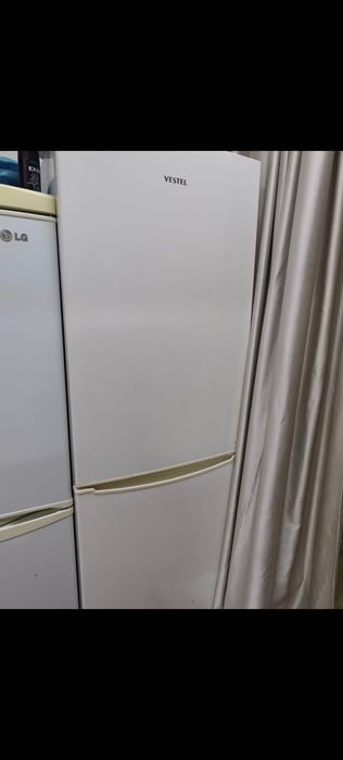 Холодильник сатылады