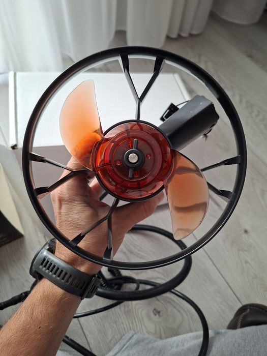 Motor caiac/float tube