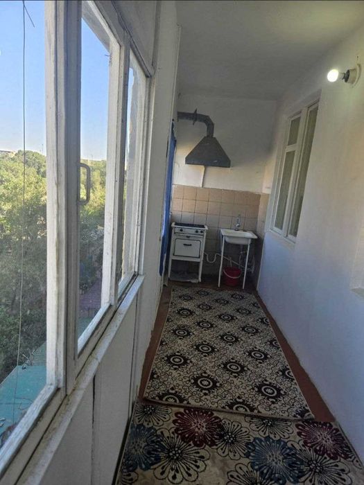 1 хоналик квартира 4 кават университет