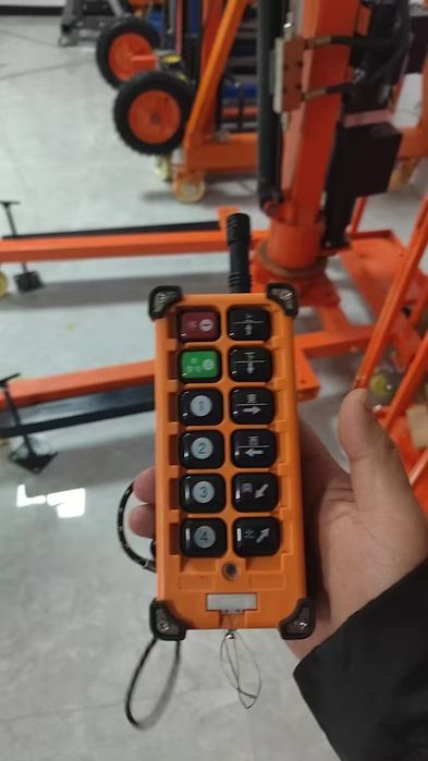 КРАН НА КОЛИЧКА  с дистанционно управление