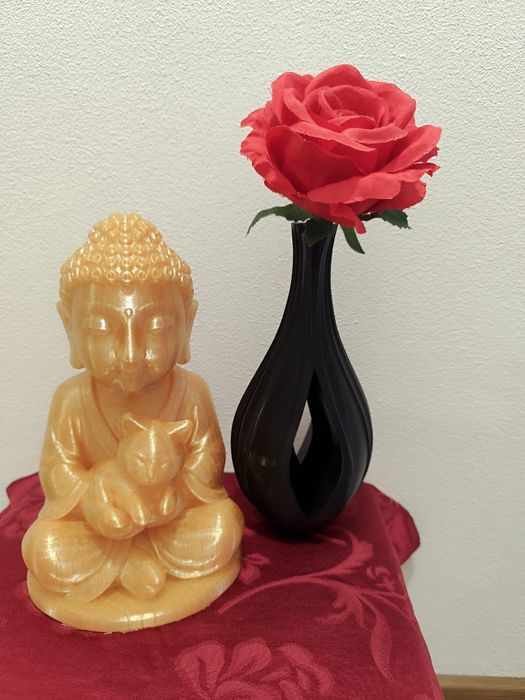 Vând statuetă Buddha decorativă, realizată prin print 3D