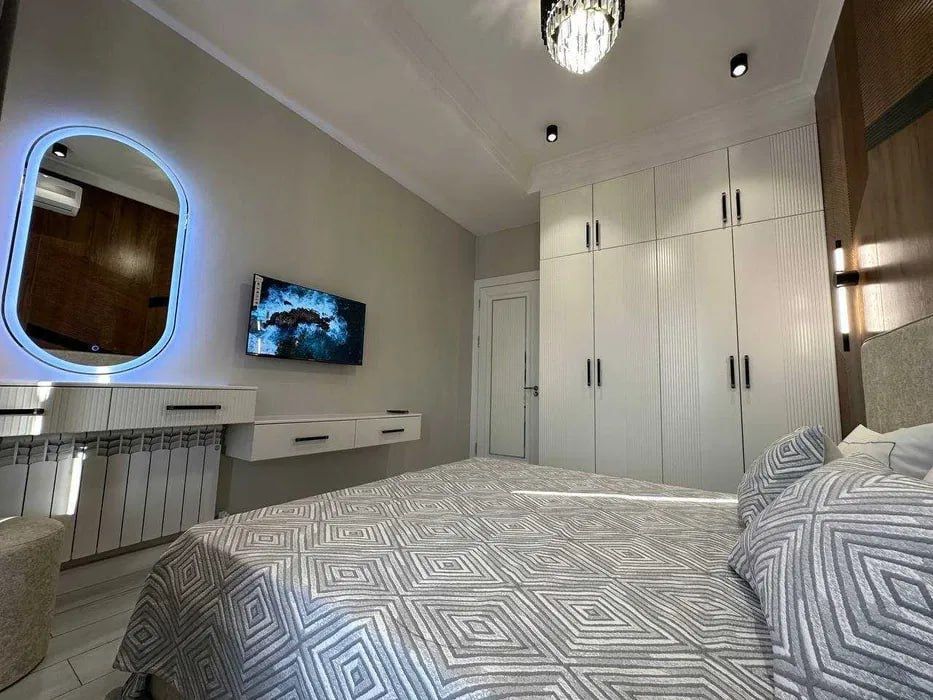 Жк Парисен! Сдаётся в аренду 3-х ком новая квартира