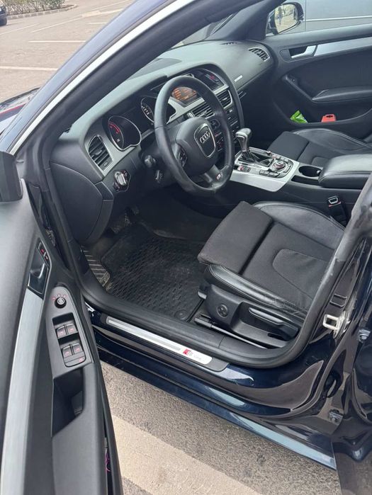 Audi A5 2.0 D,4 usi,automat,dpf activ,proprietar