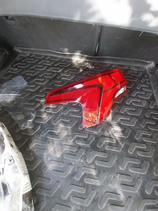 Фонарь хуандай сантафе  задний правый