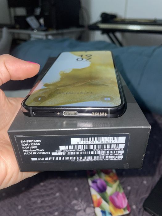 Samsung S22 128 gb ram 8 gb