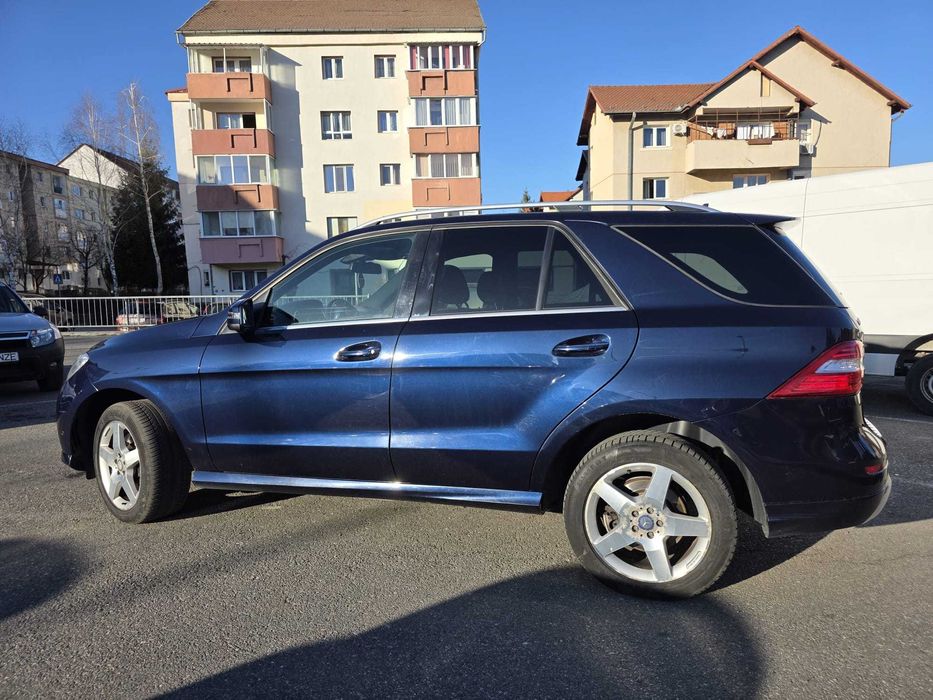 Mercedes-Benz ML 350d 2014 4MATIC AMG Line BlueEFFICIENCY 169161Km