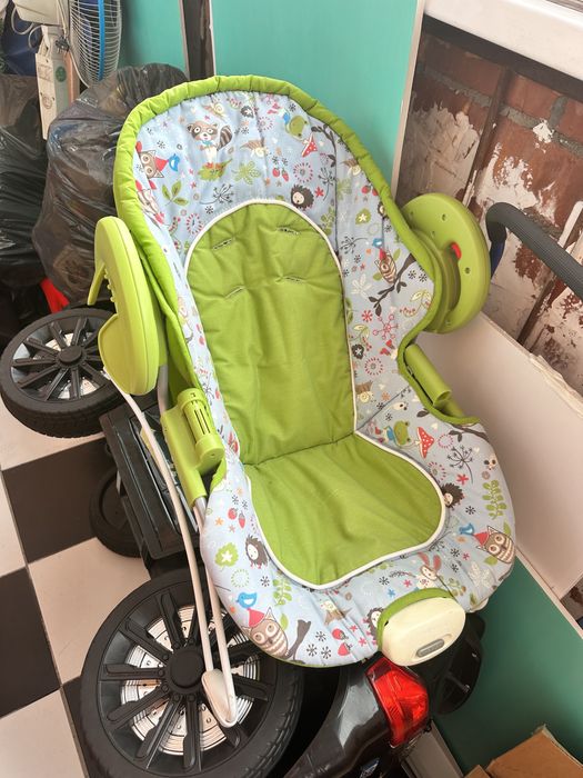 Продам машинку и качалку