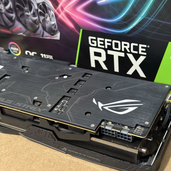 Placa video Asus ROG Strix RTX2080ti OC 11GB GDDR6, garantie