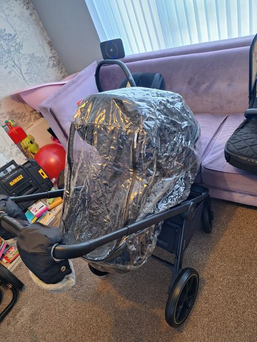 Venicci Tinum carut 2in1 ca si nou