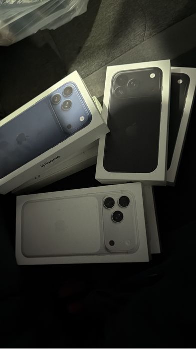 Продам Iphone 18 pro