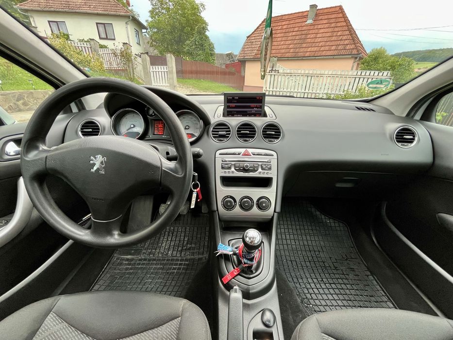 Peugeot 308 SW pentru reparare sau dezmembrare