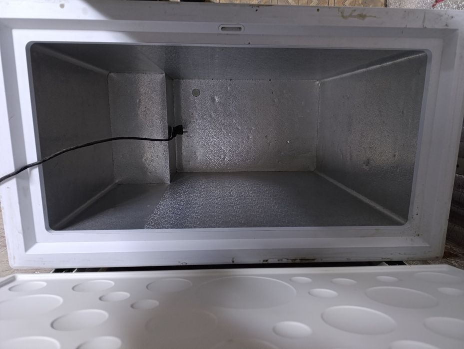 Морозильник бу рабочий