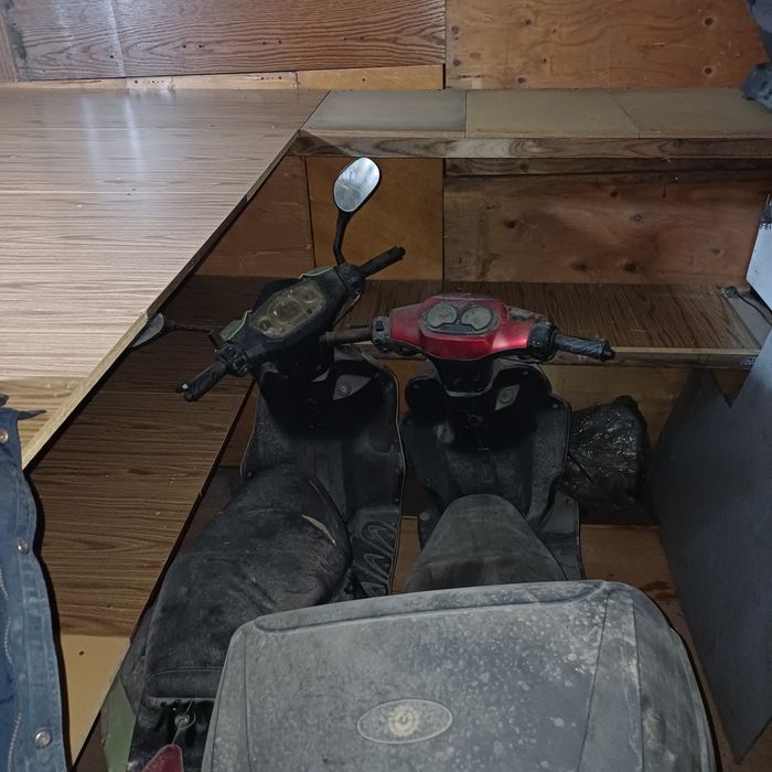 Продам скутера 2 шт