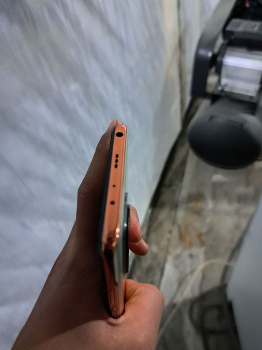 Redmi note 10 pro .СРОЧНО СОТЛАДИ