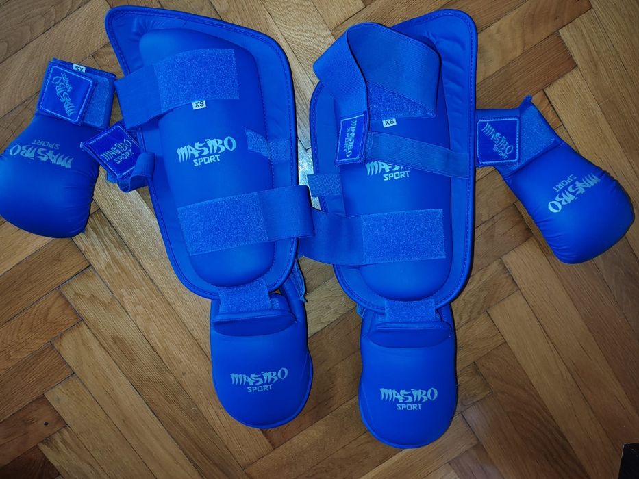 Tibiere, botosei si manusi karate