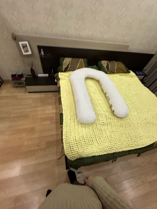 Продаю кровать и шкаф