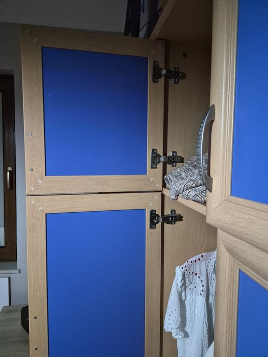 Гардероб за спалня