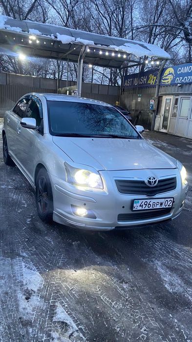 тайота avensis 2007