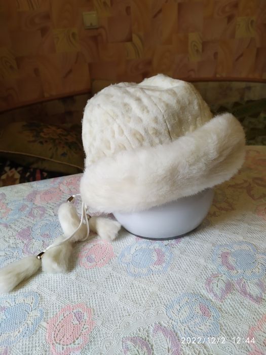 Береты. Любой 1000.