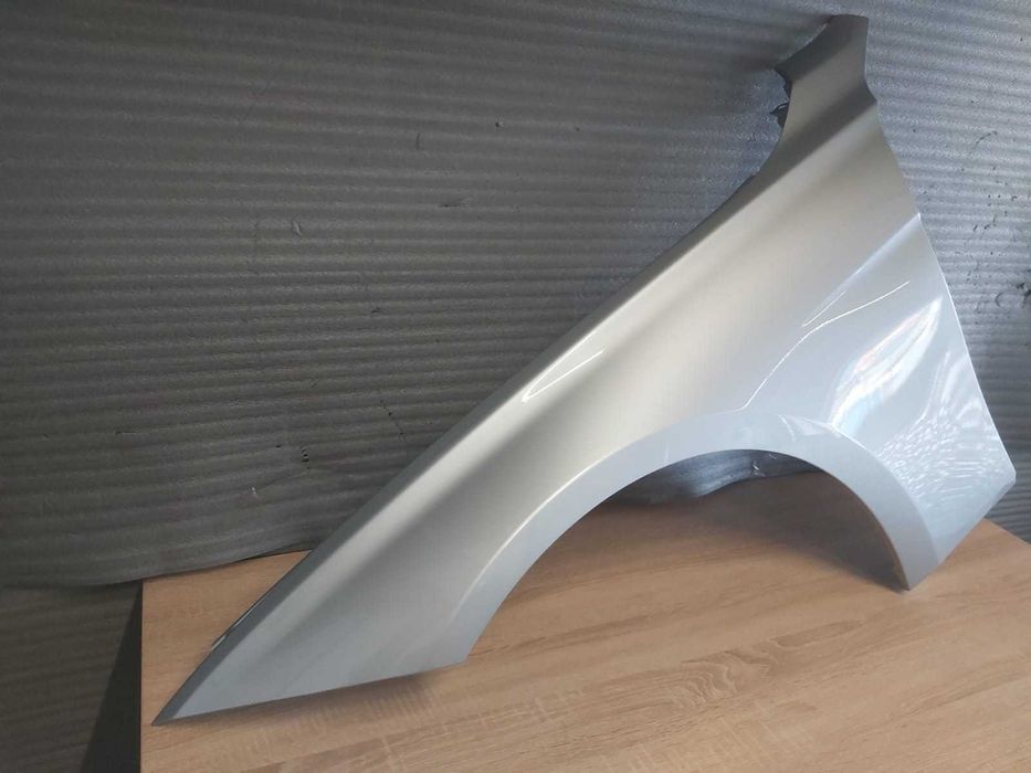 Aripa Fata Stanga BMW Seria 3 F30 An 2012-2014 (A83 (Gri))