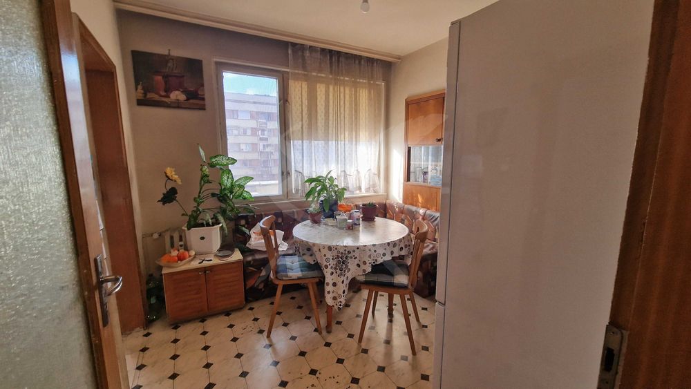 ЕКСКЛУЗИВ! Тристаен апартамент в кв.Каменица 1/ 54369