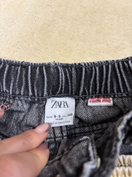 Дънки и карго панталон Zara