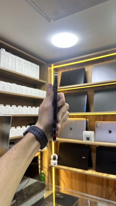iPhone 14 Pro Max ideal xolatda ochilmagan