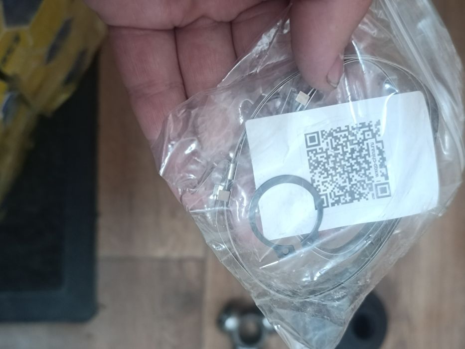 Внутренняя граната MAZDA 323 BA