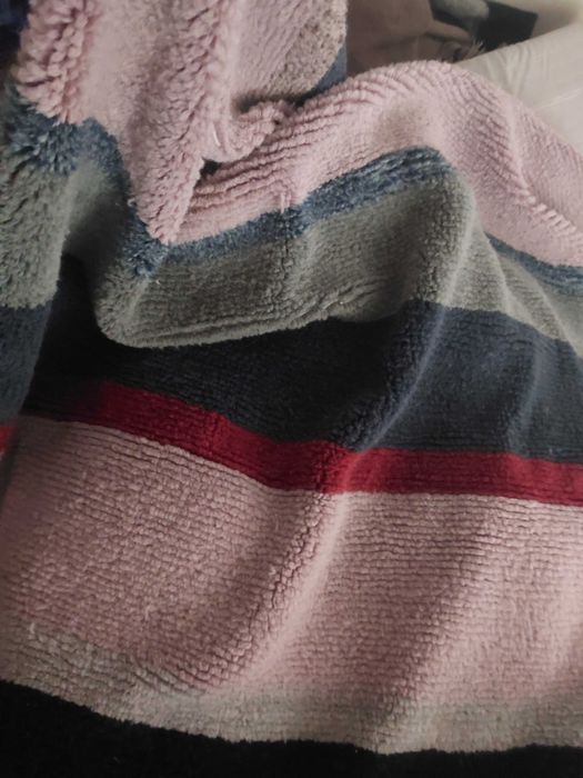 Нов гръцки килим от 100% вълна 240/145 см.