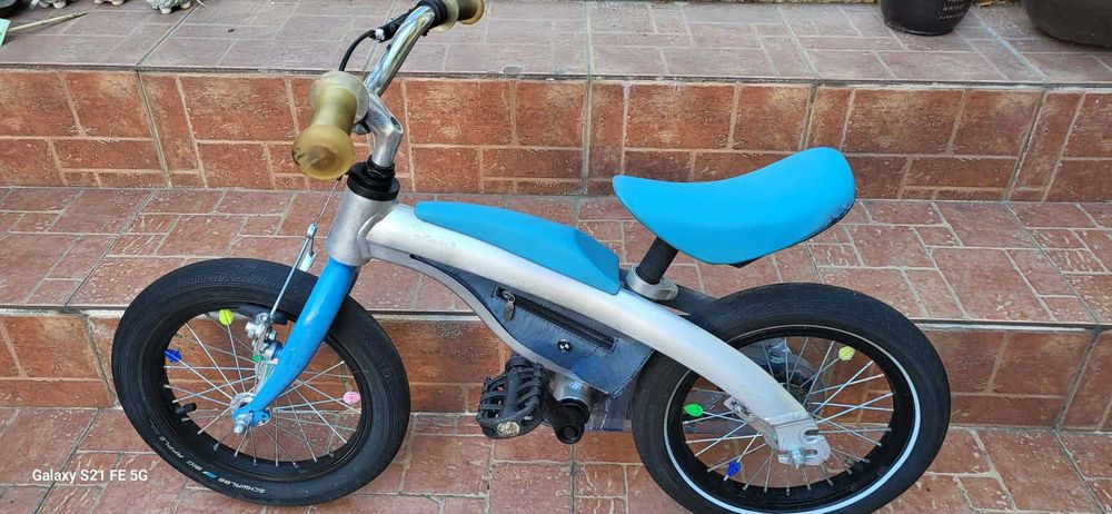 Bicicleta BMW copii