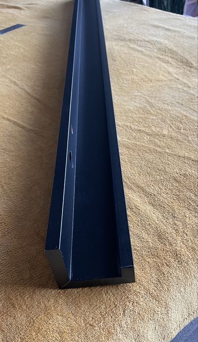 Рафт за снимки  Jysk - AVNEDE 115x7 черен